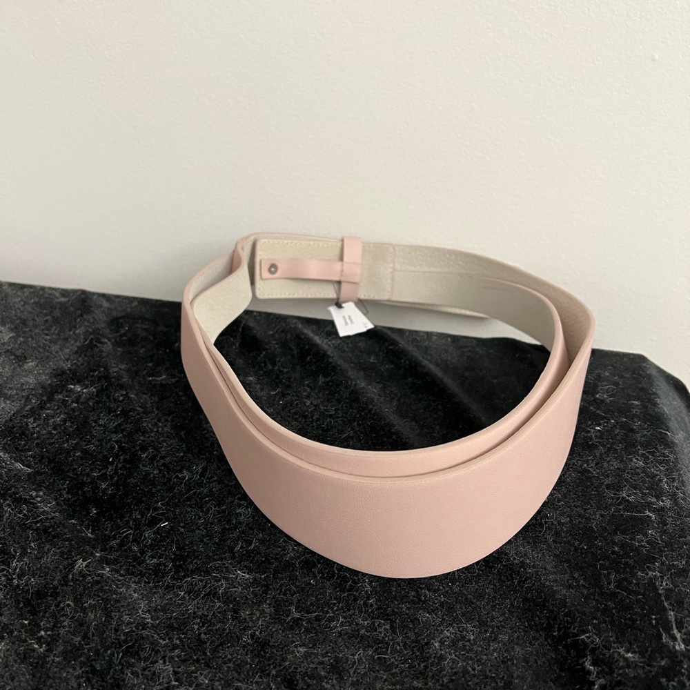 Elegant Pink Women's Belt